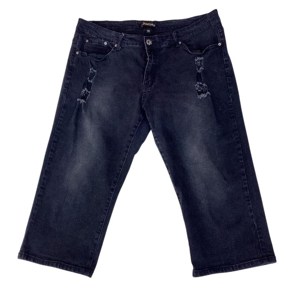 diverso Women's Plus Size 18W Black Baggy Fit Distressed Jeans
